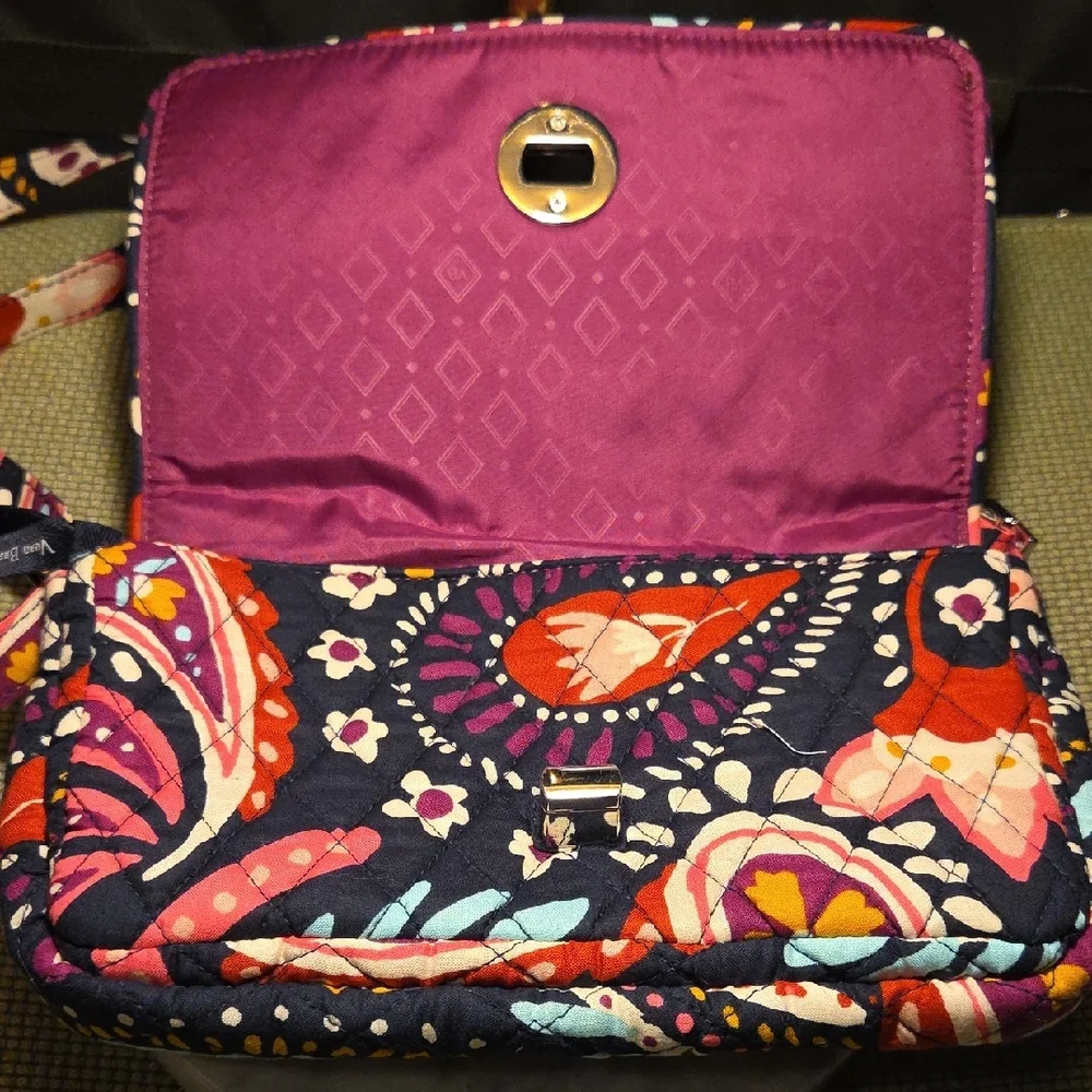 Vera Bradley Navy & Pink Paisley Quilted Crossbody Bag - Picture 5 of 10